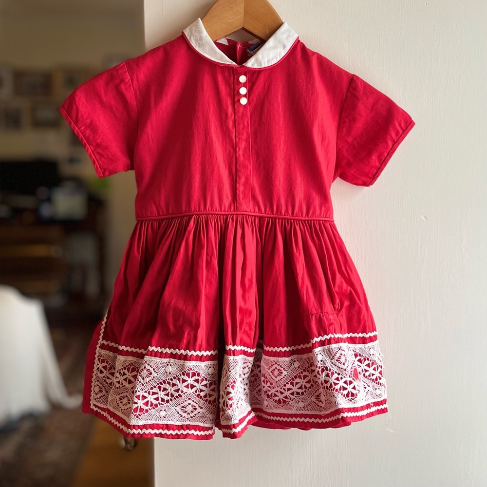 Vintage Marshall Fields Youngland girls red dress 60s rare 2T